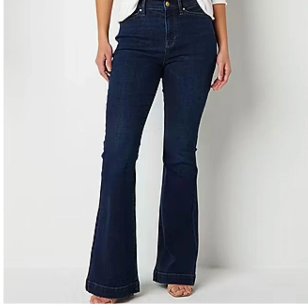 a.n.a Women's Dark Blue High Heel Super Flared Jeans Sz 6 NWT